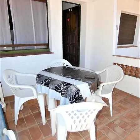 Canyelles Petites Apartment Roses
